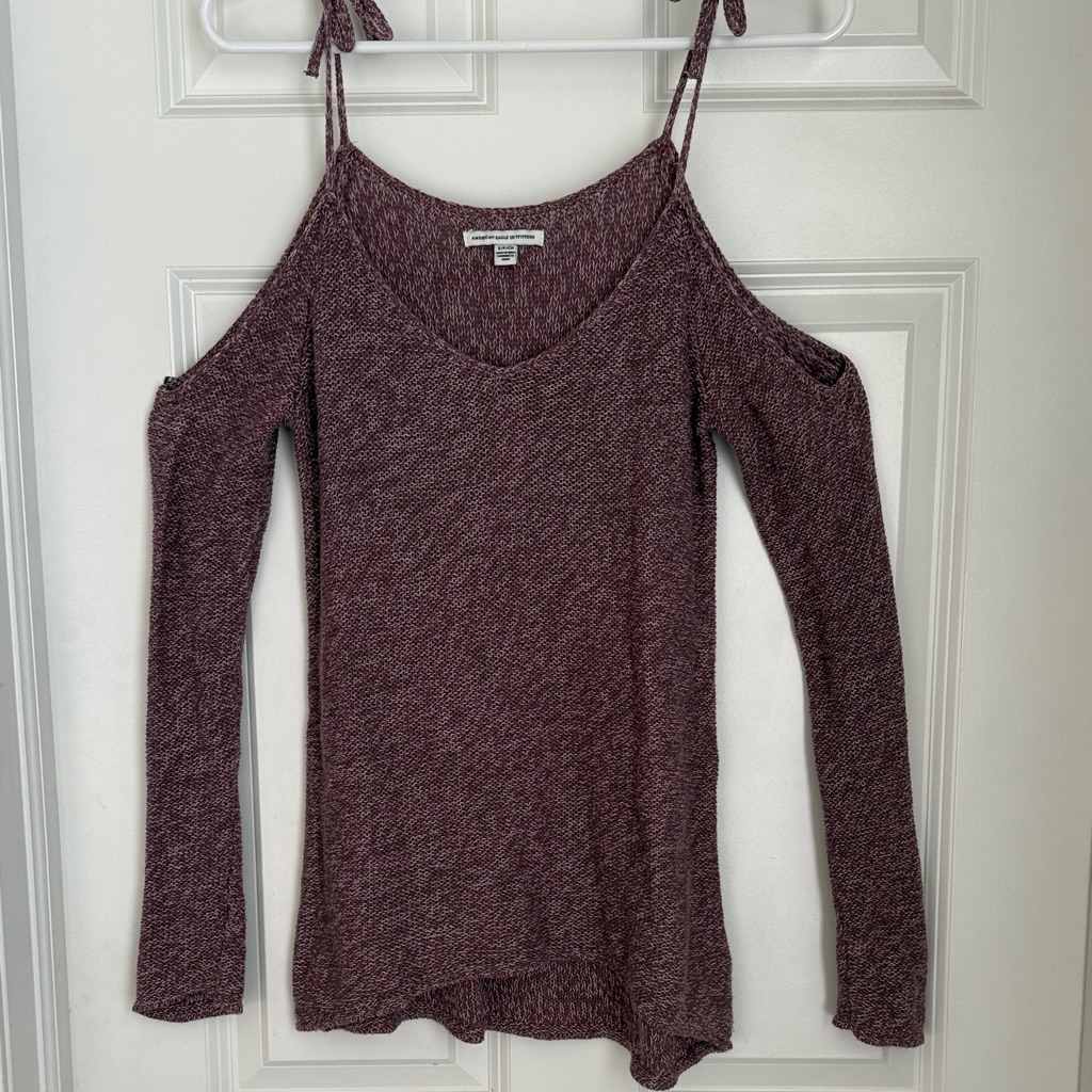 American Eagle Mauve Pink Cold Shoulder Knot Sweater
